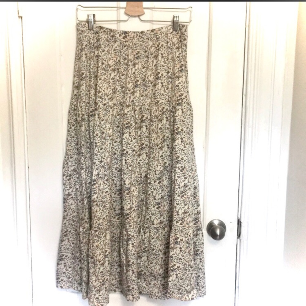 ISO H&M divided floral maxi skirt Xs s